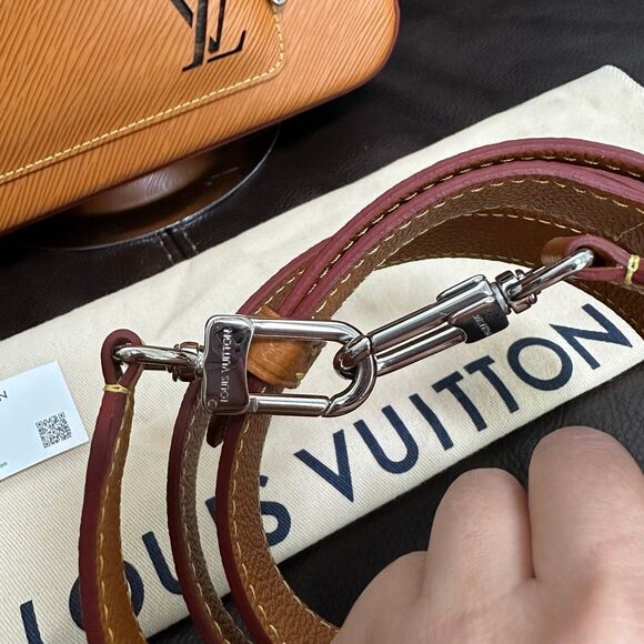 Louis Vuitton Marelle Epi Honey Gold - Picture 3 of 15